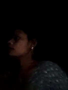 Snapshot of Hot_ree64 chatting on April 6, 2026, 3:57 pm Hot ree64 online show from April 6, 2026, 3:57 pm