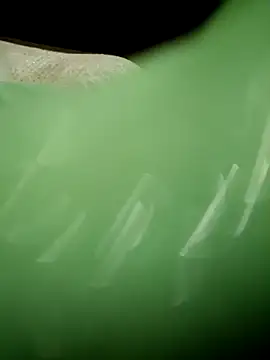 Snapshot of Hot_ree64 chatting on April 14, 2026, 5:18 pm Hot ree64 online show from April 14, 2026, 5:18 pm