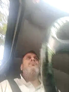 Snapshot of indiandesivillegeboy chatting on July 6, 2026, 2:18 am indiandesivillegeboy online show from July 6, 2026, 2:18 am