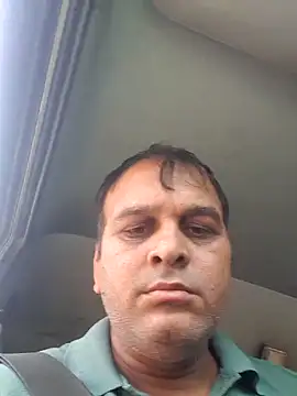 Snapshot of indiandesivillegeboy chatting on June 17, 2026, 5:29 am indiandesivillegeboy online show from June 17, 2026, 5:29 am