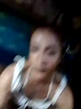 Snapshot of GeorginaLove09 chatting on March 28, 2026, 5:41 am GeorginaLove09 online show from March 28, 2026, 5:41 am