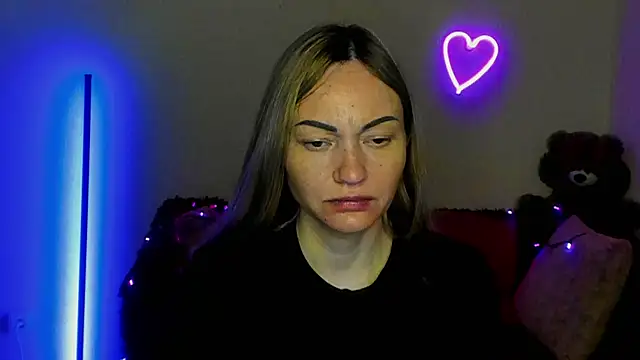 BlondMikey22 online show from May 15, 2026, 5:27 am