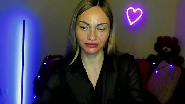 BlondMikey22 online show from May 11, 2026, 2:45 pm