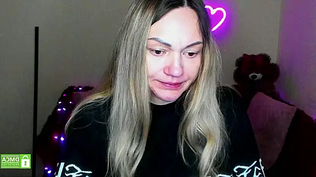 BlondMikey22 online show from February 5, 2026, 7:59 am