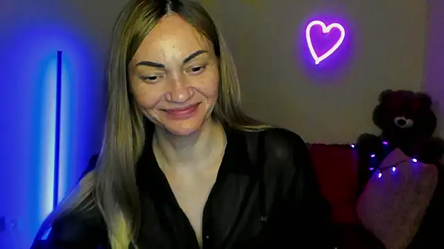 BlondMikey22 online show from May 16, 2026, 10:36 am