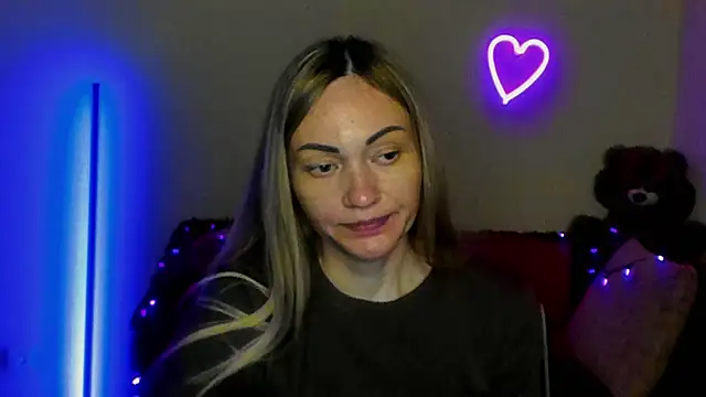 BlondMikey22 online show from May 14, 2026, 11:29 am