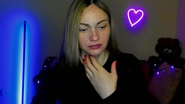 BlondMikey22 online show from May 20, 2026, 5:26 am