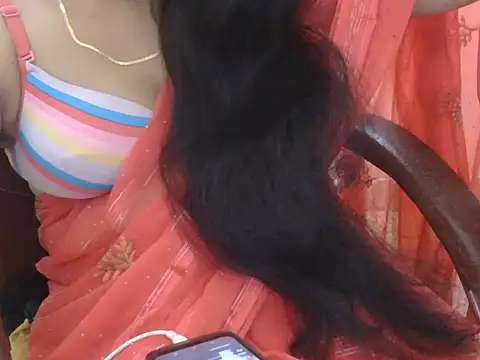 Cute Sheetal online show from April 25, 2026, 1:41 pm
