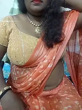 Snapshot of Archana_achu143 chatting on May 13, 2026, 2:35 pm Archana achu143 online show from May 13, 2026, 2:35 pm