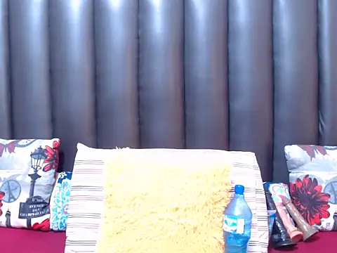 MissConniexxx online show from February 28, 2026, 2:17 pm