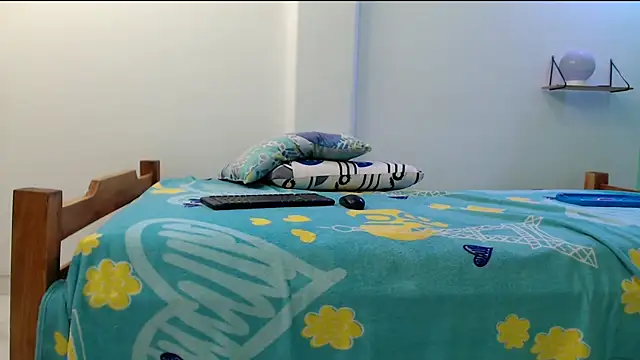 Snapshot of lisbethorney18 chatting on February 12, 2026, 7:02 pm lisbethorney18 online show from February 12, 2026, 7:02 pm