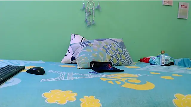 Snapshot of lisbethorney18 chatting on February 17, 2026, 6:49 pm lisbethorney18 online show from February 17, 2026, 6:49 pm