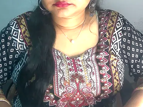 Snapshot of Saniya_K2 chatting on February 20, 2026, 5:04 pm Saniya K2 online show from February 20, 2026, 5:04 pm