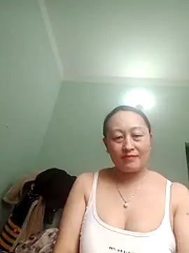 Jolie sexy online show from March 15, 2026, 5:03 am