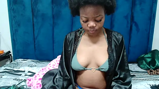 Snapshot of AlliBabe chatting on May 8, 2026, 6:45 pm AlliBabe online show from May 8, 2026, 6:45 pm