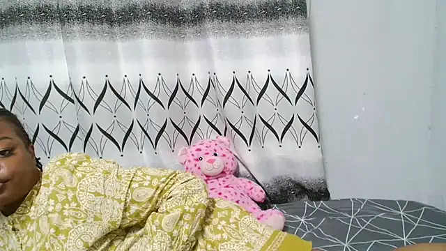 Snapshot of AlliBabe chatting on April 30, 2026, 8:57 pm AlliBabe online show from April 30, 2026, 8:57 pm