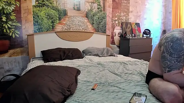 Snapshot of _littleangie_ chatting on February 14, 2026, 2:45 am littleangie online show from February 14, 2026, 2:45 am