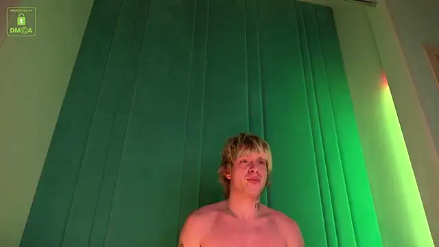 Snapshot of RyanRife chatting on February 12, 2026, 9:03 pm RyanRife online show from February 12, 2026, 9:03 pm