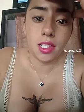 ashleymonroe4 online show from April 3, 2026, 2:34 pm