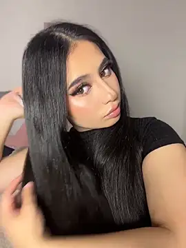 Snapshot of Sofiia_Vegaa chatting on May 8, 2026, 12:58 am Sofiia Vegaa online show from May 8, 2026, 12:58 am