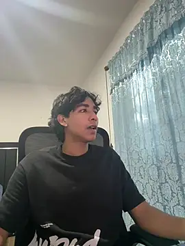 Pedestal diamant online show from March 2, 2026, 10:38 pm