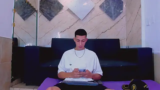 Golden princess online show from February 17, 2026, 3:26 am