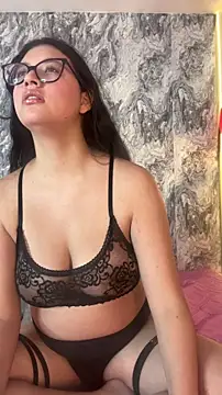 Dahlia-Rose online show from February 16, 2026, 2:43 am