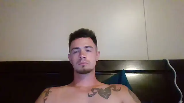 midnightsinz online show from July 5, 2026, 11:00 pm