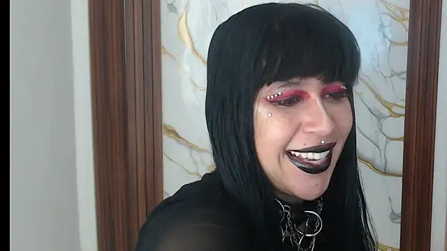 Snapshot of valen_ros chatting on April 4, 2026, 8:43 am valen ros online show from April 4, 2026, 8:43 am