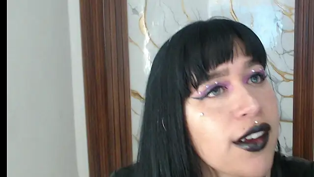 Snapshot of valen_ros chatting on April 12, 2026, 10:29 am valen ros online show from April 12, 2026, 10:29 am