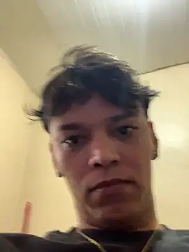 Snapshot of seucasal chatting on February 25, 2026, 7:47 pm seucasal online show from February 25, 2026, 7:47 pm