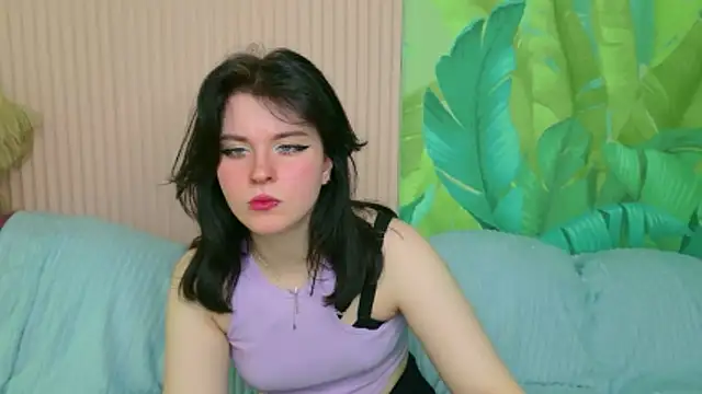 Snapshot of Milana_Bold chatting on February 18, 2026, 8:49 pm Milana Bold online show from February 18, 2026, 8:49 pm