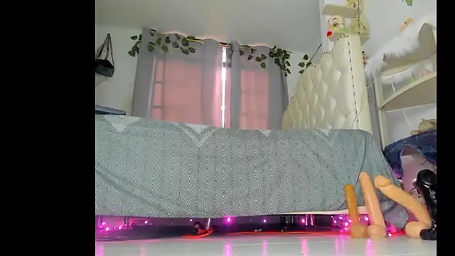 sweet supreme online show from February 16, 2026, 8:40 pm