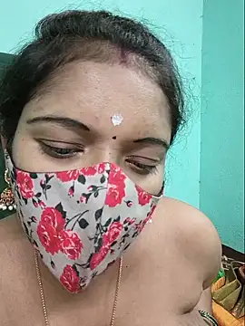 Snapshot of Tamilkannadacouple chatting on May 18, 2026, 6:01 pm Tamilkannadacouple online show from May 18, 2026, 6:01 pm