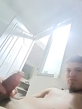 Snapshot of elvaquero06 chatting on April 14, 2026, 3:22 am elvaquero06 online show from April 14, 2026, 3:22 am