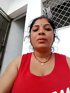 Horney Bhabhi online show from May 5, 2026, 12:19 pm