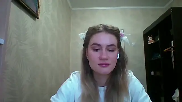 DeanneGilcher online show from February 26, 2026, 9:31 am