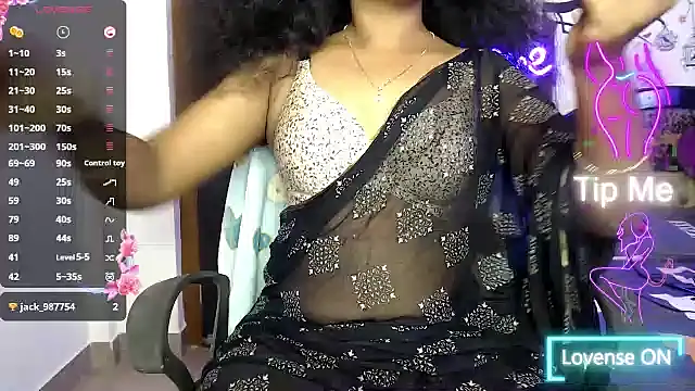 VixenNandhu online show from February 12, 2026, 3:39 am