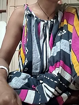 Snapshot of Sweet-runi chatting on April 2, 2026, 3:02 am Sweet-runi online show from April 2, 2026, 3:02 am