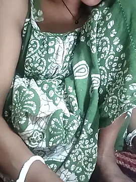 Snapshot of Sweet-runi chatting on April 8, 2026, 3:46 pm Sweet-runi online show from April 8, 2026, 3:46 pm