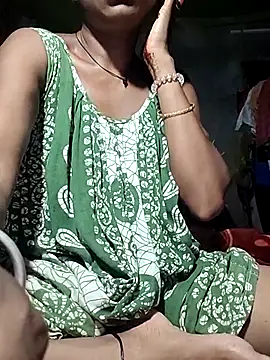 Sweet-runi online show from May 20, 2026, 2:47 pm