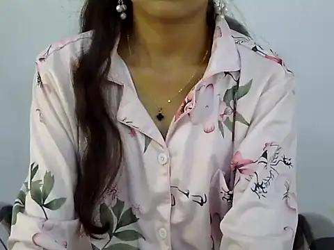 Mehaak  online show from June 22, 2026, 6:32 am