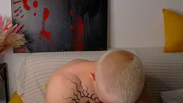 Snapshot of SterlingNoir chatting on February 25, 2026, 10:37 am SterlingNoir online show from February 25, 2026, 10:37 am