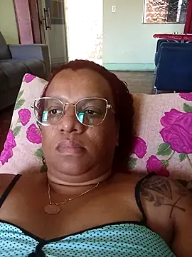 Snapshot of Mineirasafada2026 chatting on February 11, 2026, 5:02 pm Mineirasafada2026 online show from February 11, 2026, 5:02 pm