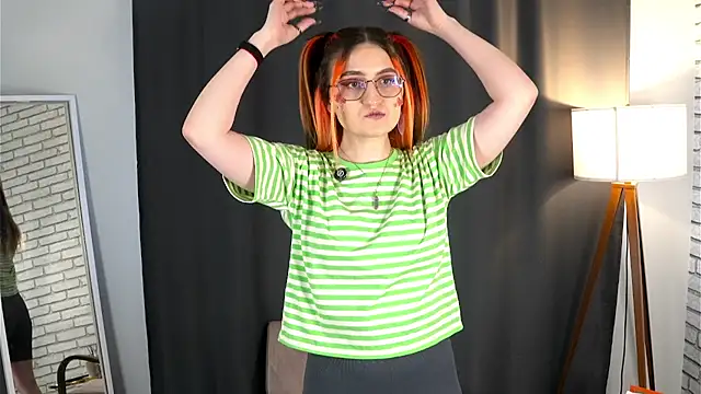 MaggieCata online show from February 14, 2026, 3:29 am