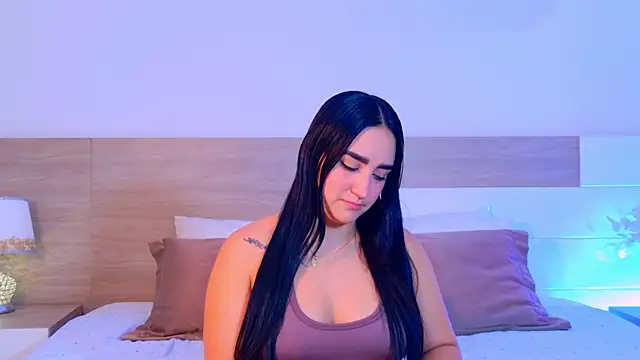 Snapshot of MaraGrief_ chatting on July 1, 2026, 1:00 pm MaraGrief online show from July 1, 2026, 1:00 pm