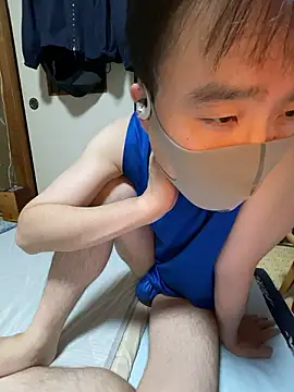 shizuku-kun211 online show from June 17, 2026, 1:21 pm