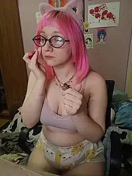 PinkyDavi online show from February 6, 2026, 5:42 pm