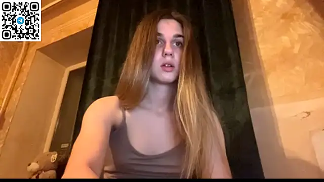 LovelySilk 63 online show from May 26, 2026, 7:12 pm
