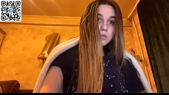 LovelySilk 63 online show from April 7, 2026, 7:04 pm